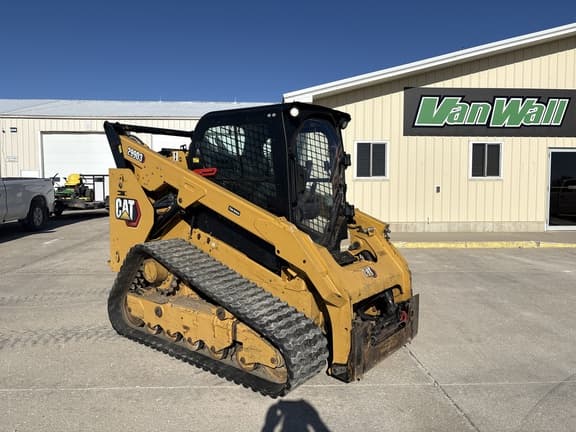 Image of Caterpillar 299D3 equipment image 2
