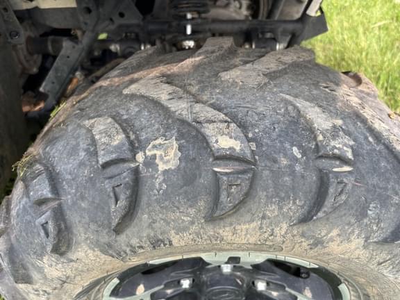 Image of CFMoto CForce 600 equipment image 3