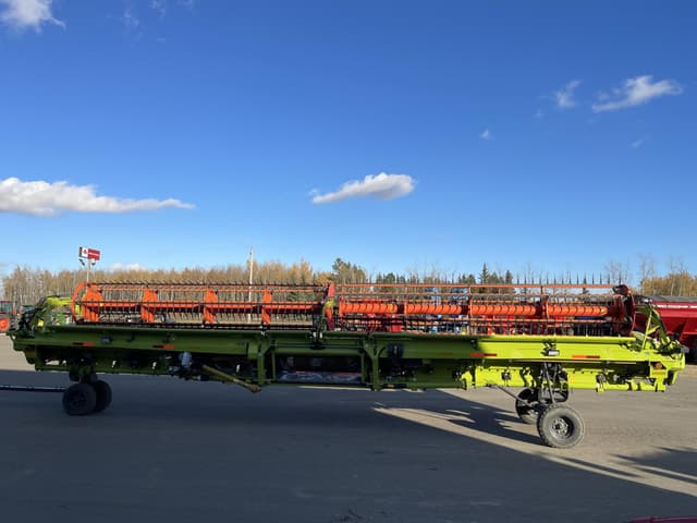 Image of CLAAS Convio Flex 1230 equipment image 3