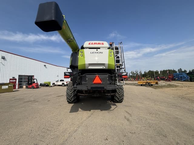 Image of CLAAS Lexion 8700TT equipment image 3
