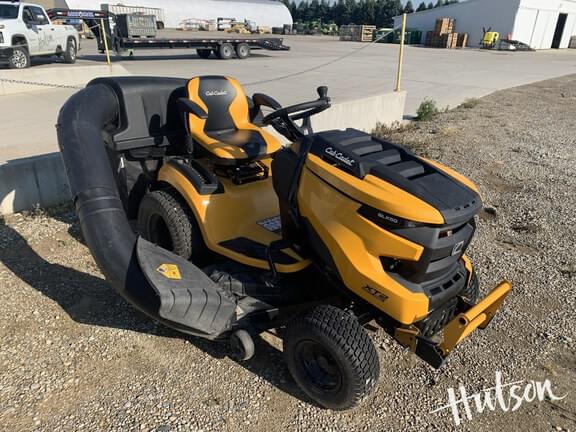 Image of Cub Cadet XT2 SLX50 Primary image