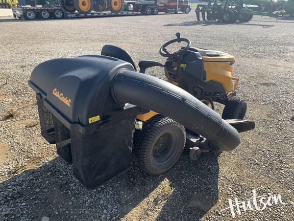 Image of Cub Cadet XT2 SLX50 equipment image 2