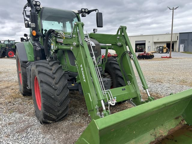Image of Fendt 513 Vario equipment image 1