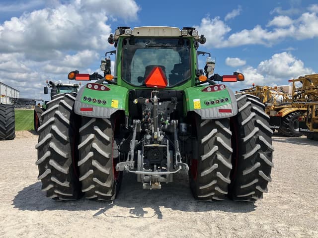 Image of Fendt 718 Vario equipment image 3
