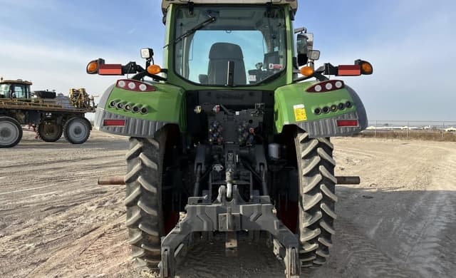 Image of Fendt 724 Vario equipment image 3