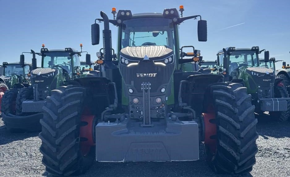 2022 Fendt 933 Vario Equipment Image0