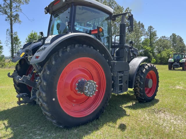 Image of Fendt 933 Vario equipment image 2