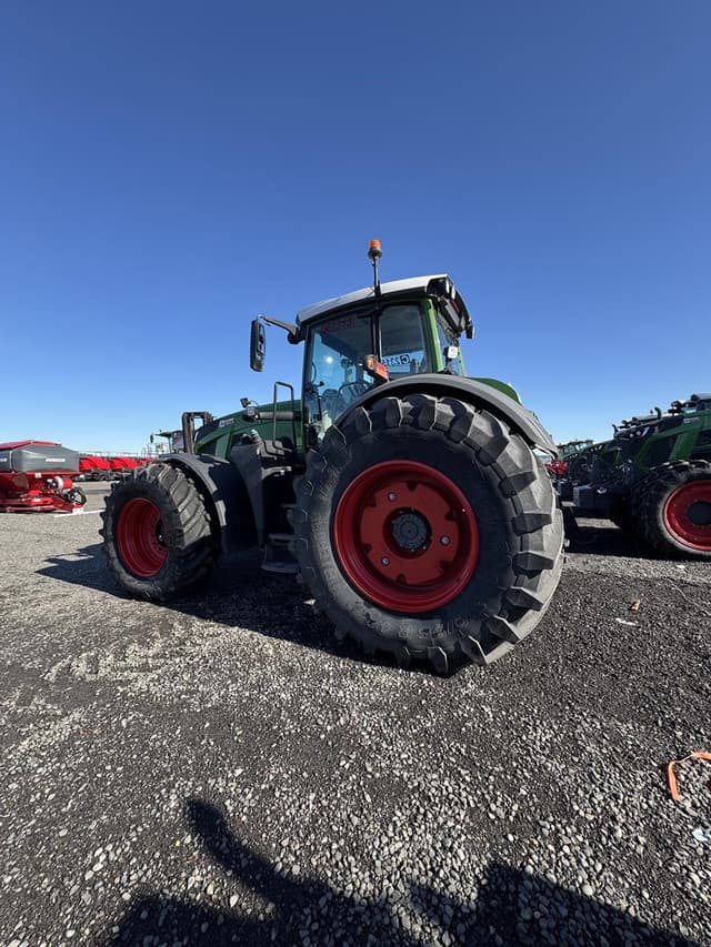 Image of Fendt 933 Vario equipment image 3