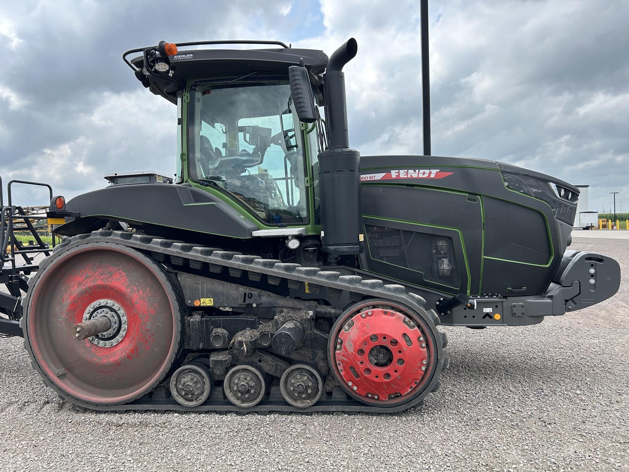 2022 Fendt 943MT Vario Equipment Image0