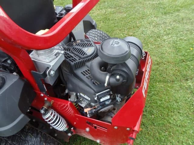 Image of Ferris ISX2200 equipment image 4