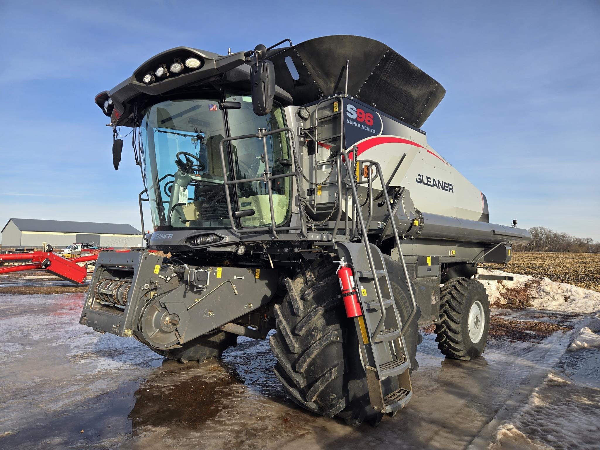 2022 Gleaner S96 Equipment Image0