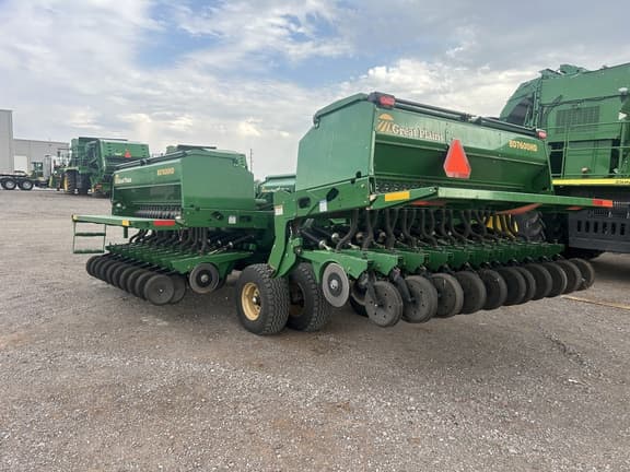 Image of Great Plains BD7600 equipment image 2