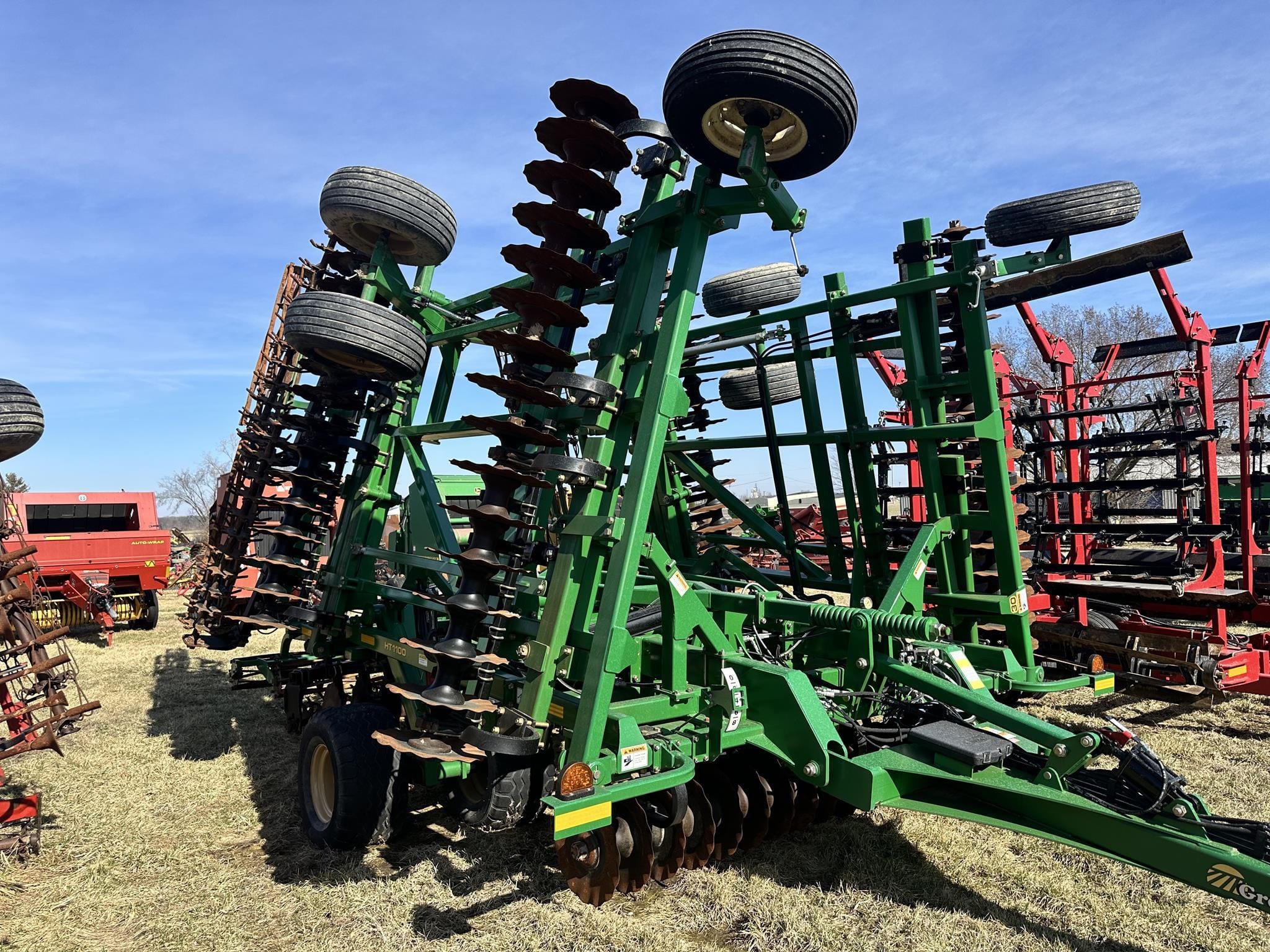 2022 Great Plains HT1100 Equipment Image0