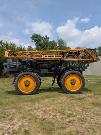 Image of Hagie STS12 equipment image 3