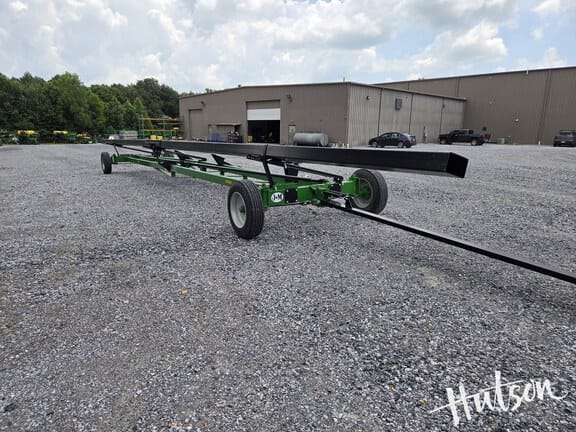 2022 J&M 4WS18 Equipment Image0