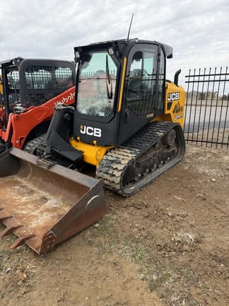 2022 JCB 270T Equipment Image0