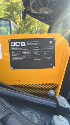 Image of JCB 3TS-8T equipment image 4
