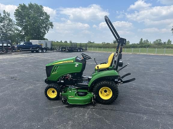 Image of John Deere 1023E equipment image 1