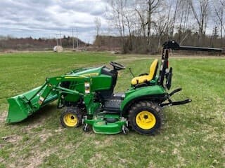 Main image John Deere 1023E