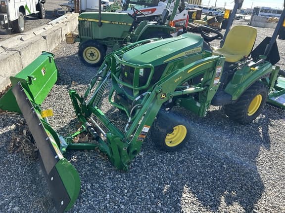 Image of John Deere 1023E Primary image
