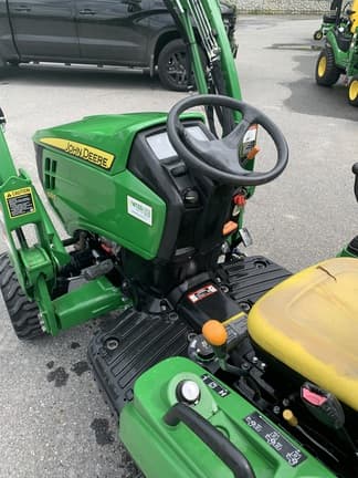 Image of John Deere 1023E equipment image 2