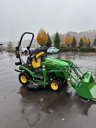 Image of John Deere 1025R equipment image 3