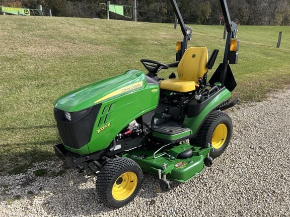 Image of John Deere 1025R equipment image 1