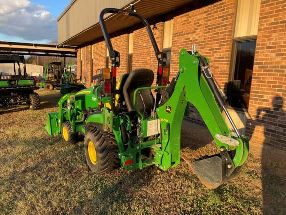 Image of John Deere 1025R equipment image 2