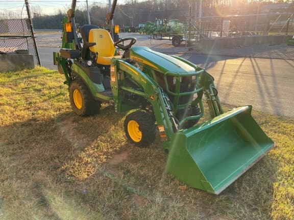 Image of John Deere 1025R equipment image 4