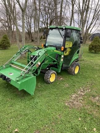 Image of John Deere 1025R Image 1