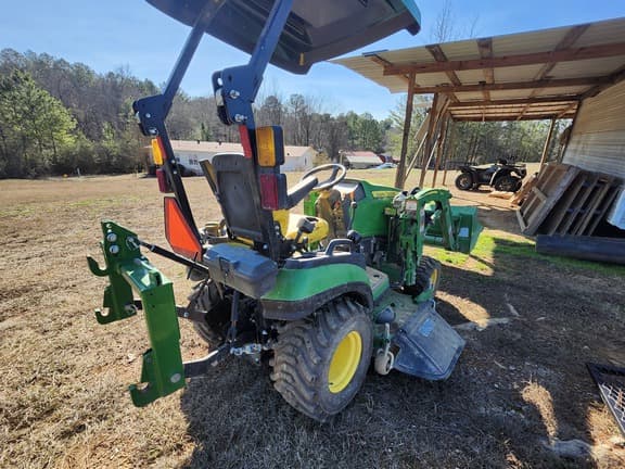 Image of John Deere 1025R equipment image 4