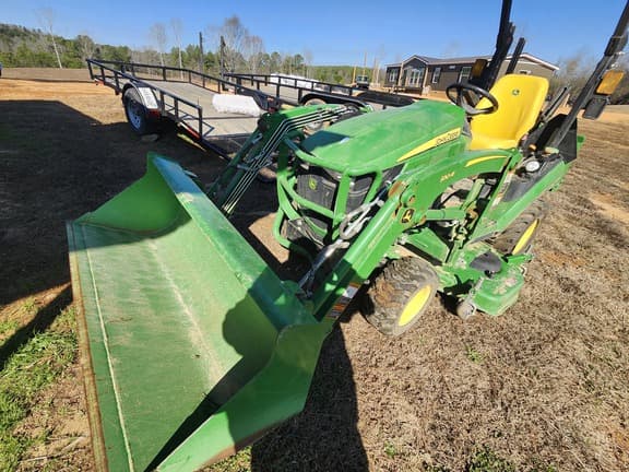 Image of John Deere 1025R equipment image 2