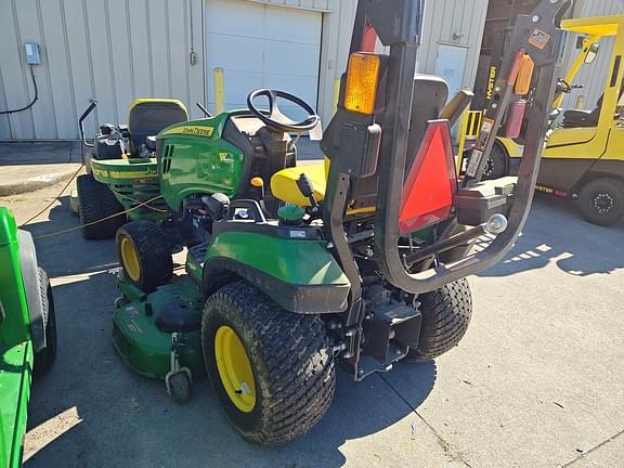 Image of John Deere 1025R equipment image 2