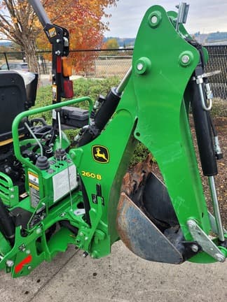 Image of John Deere 1025R equipment image 1