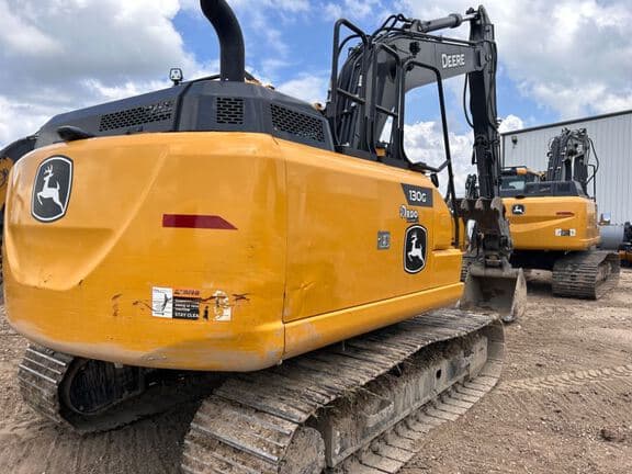 Image of John Deere 130G equipment image 2