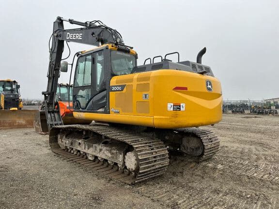 Image of John Deere 200G equipment image 2