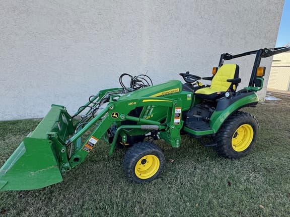 Image of John Deere 2025R equipment image 3