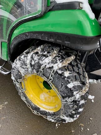 Image of John Deere 2025R equipment image 2