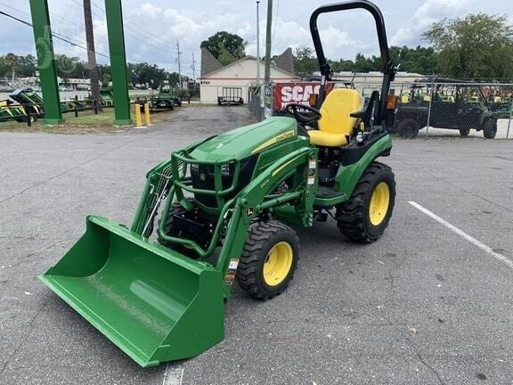 2024 John Deere 2025R Equipment Image0