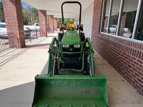 Image of John Deere 2025R equipment image 1