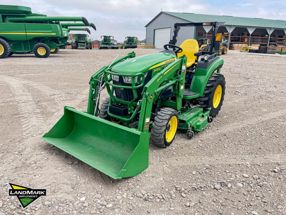 2022 John Deere 2032R Equipment Image0