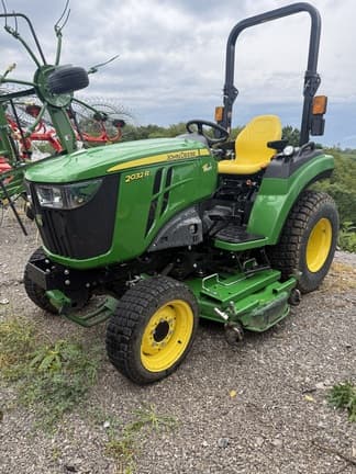 Image of John Deere 2032R Primary image