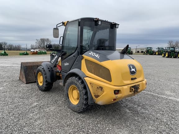Image of John Deere 204L equipment image 1