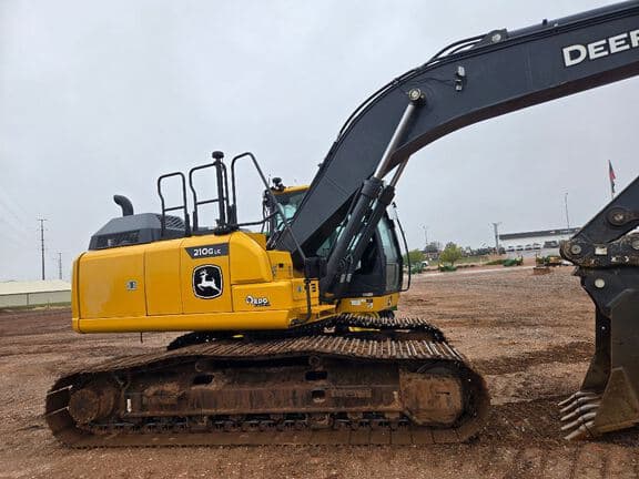 Image of John Deere 210GLC equipment image 4