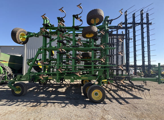 2022 John Deere 2230FH Equipment Image0