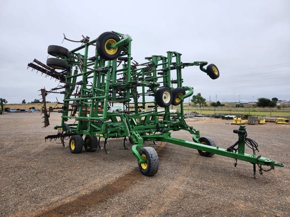 2022 John Deere 2430 Equipment Image0