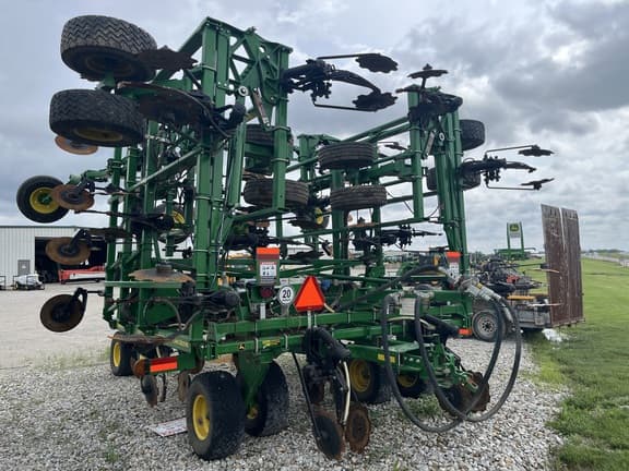 Image of John Deere 2430C equipment image 2