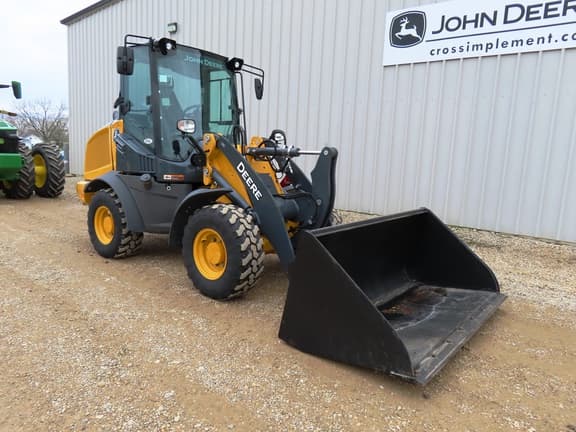 Image of John Deere 244L equipment image 2