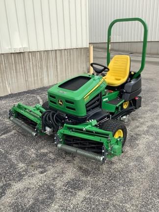 Image of John Deere 2653B equipment image 1