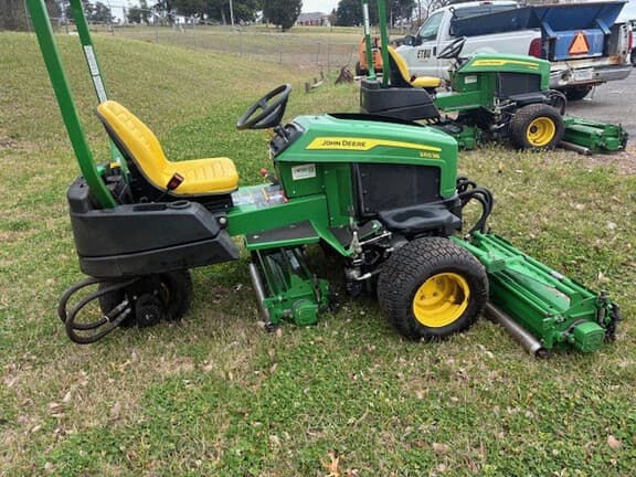 Image of John Deere 2653B equipment image 2